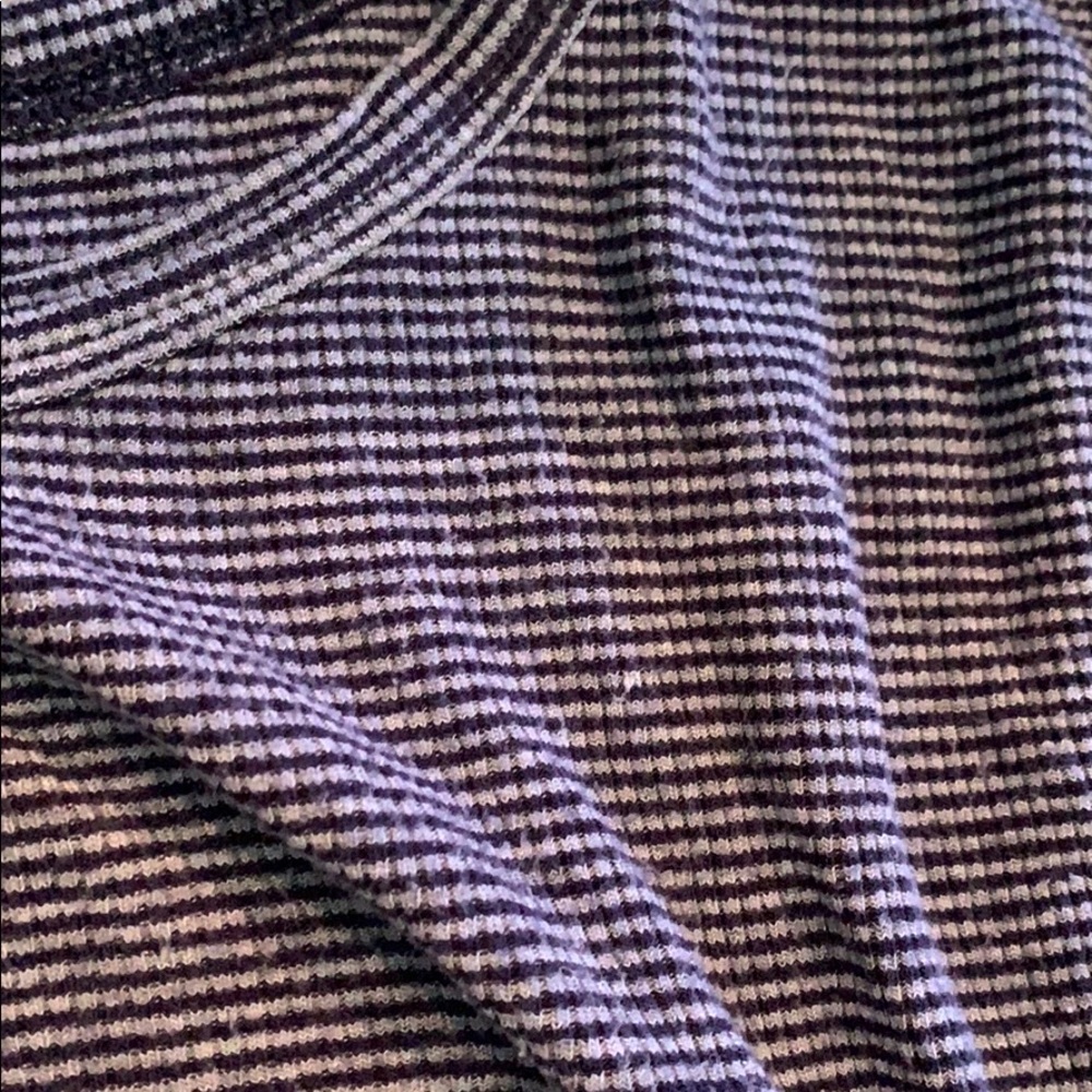 stripped shirt - Picture 3 of 3